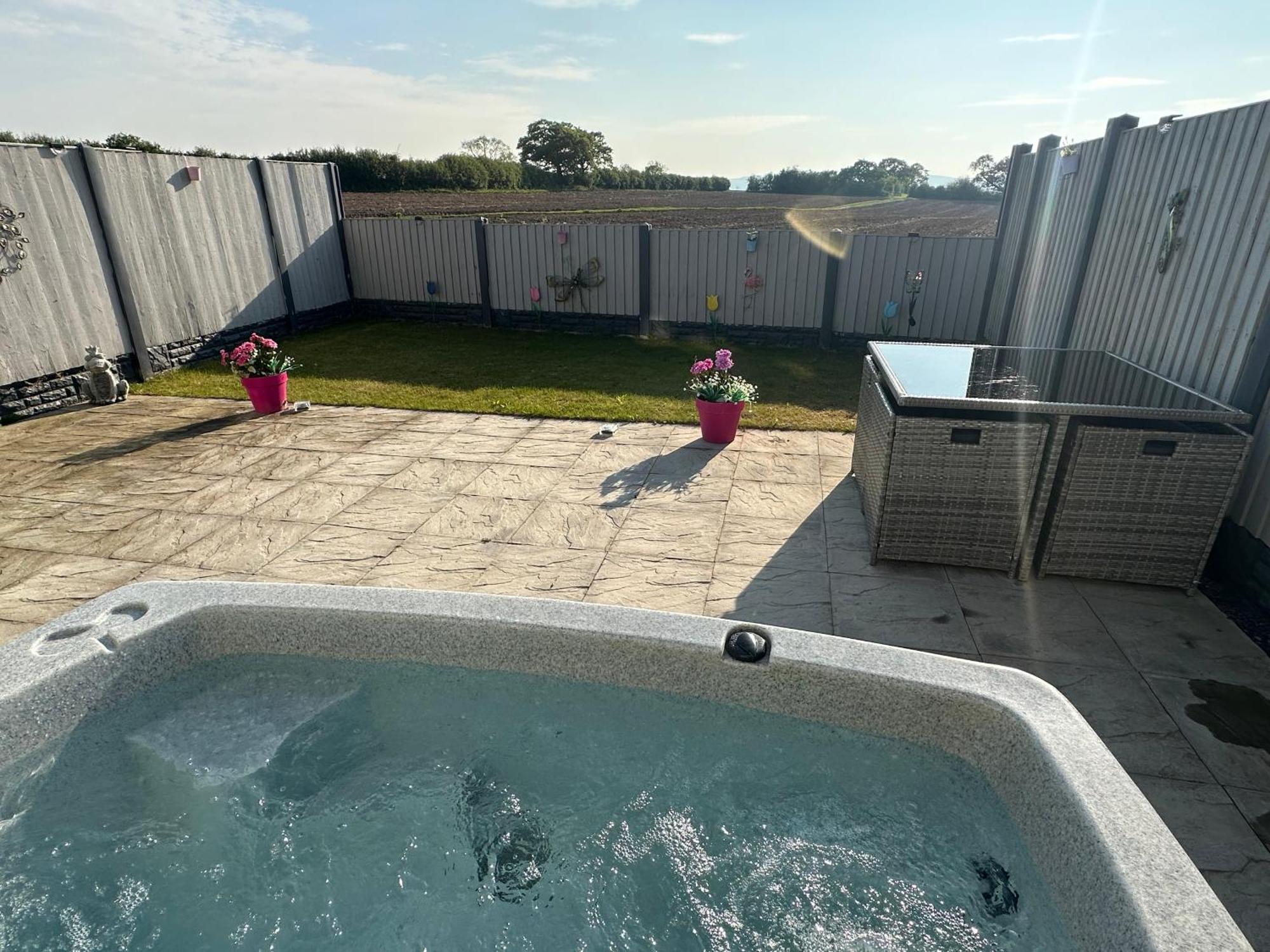 Dwylig Isa Holiday Cottages Rhuddlan 部屋 写真