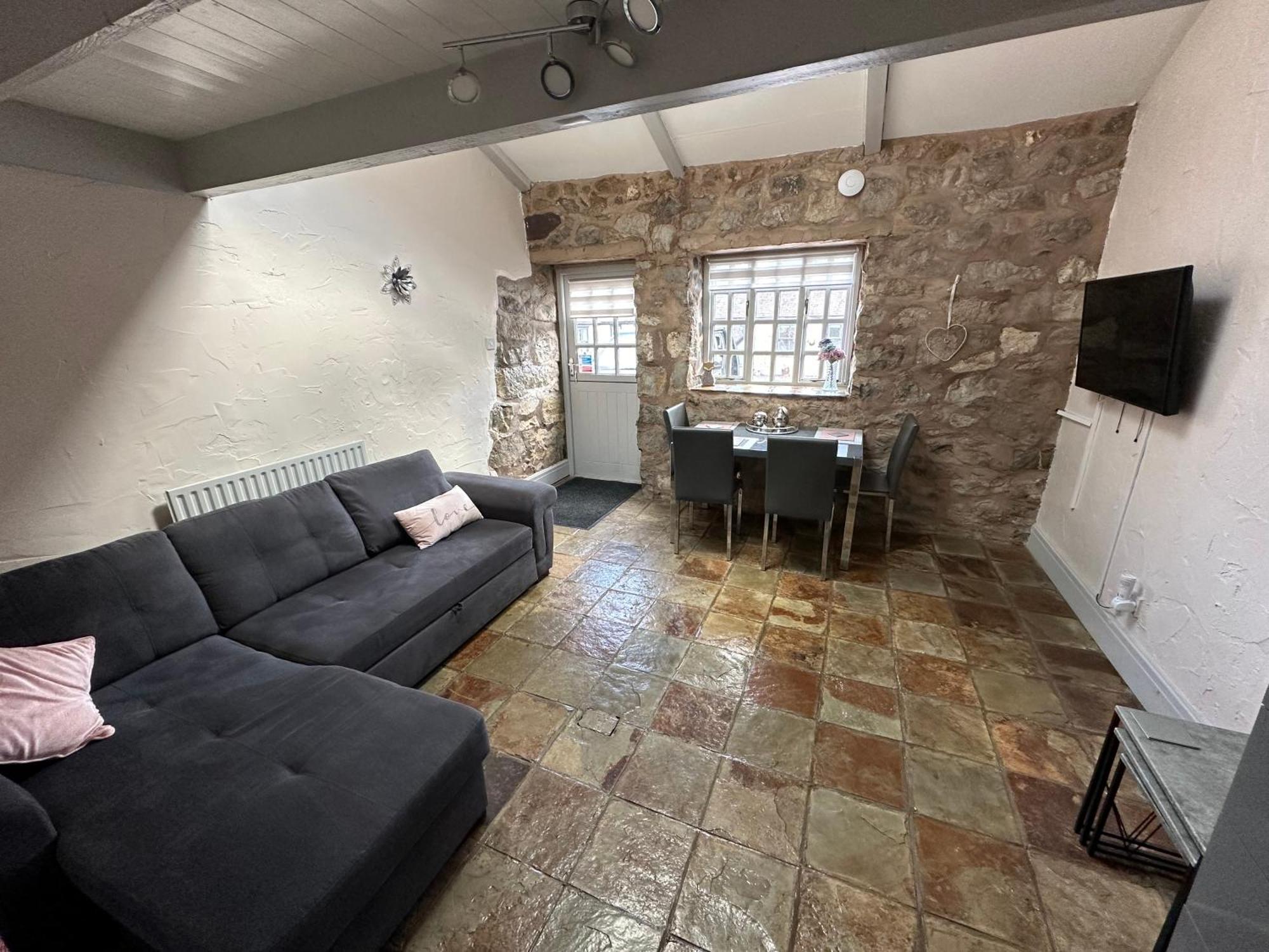 Dwylig Isa Holiday Cottages Rhuddlan エクステリア 写真