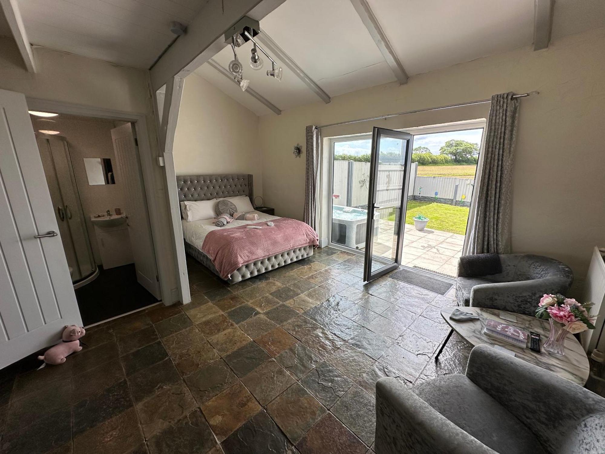 Dwylig Isa Holiday Cottages Rhuddlan エクステリア 写真